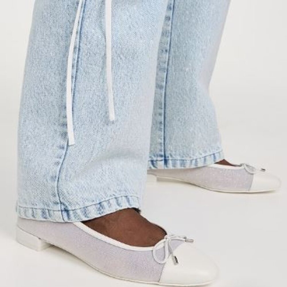 Stuart Weitzman Sleek Bow Flats